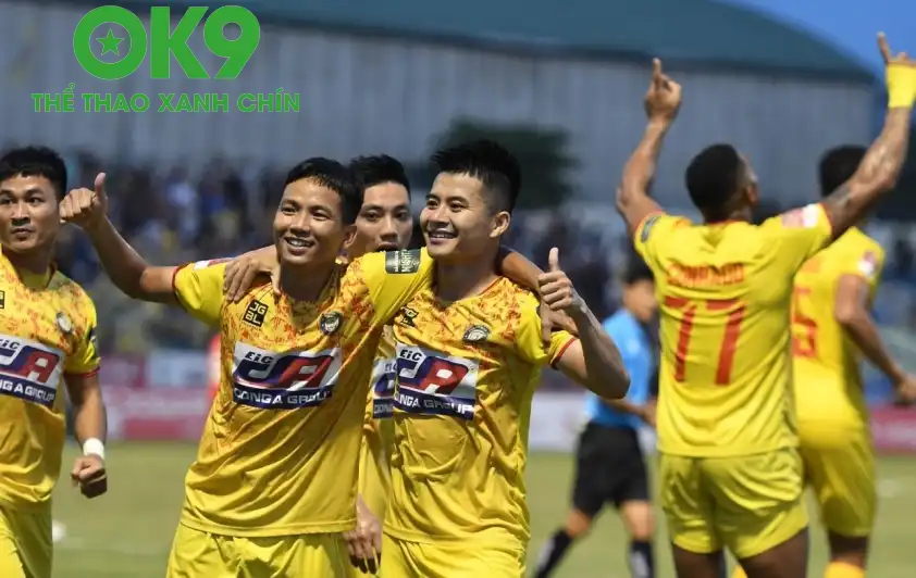 Lâm Ti Phông chia tay Đông Á Thanh Hóa sau 3 mùa giải gắn bó Lâm Ti Phông chia tay Đông Á Thanh Hóa sau 3 mùa giải gắn bó